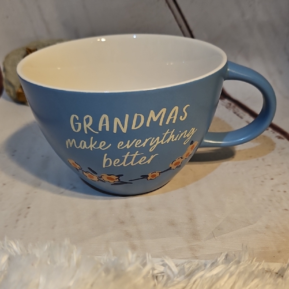 Blue‎ Ceramic Mug - Grandmas Make Everything Better